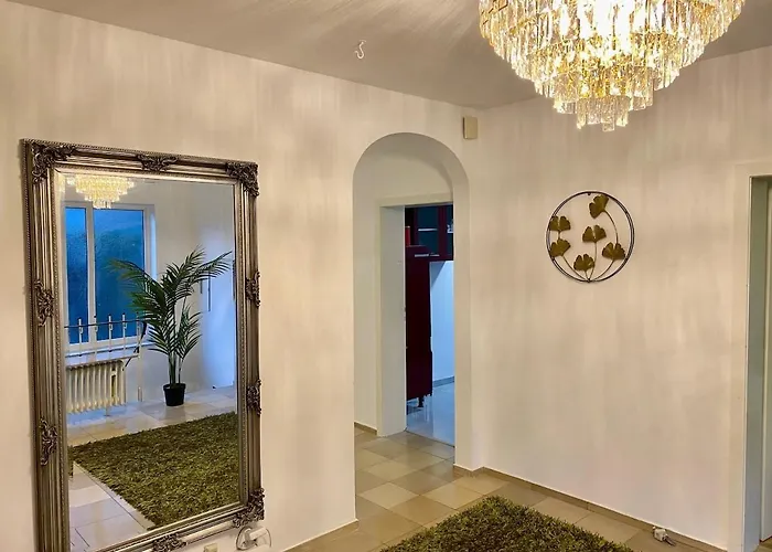 Elegant With Private Garden